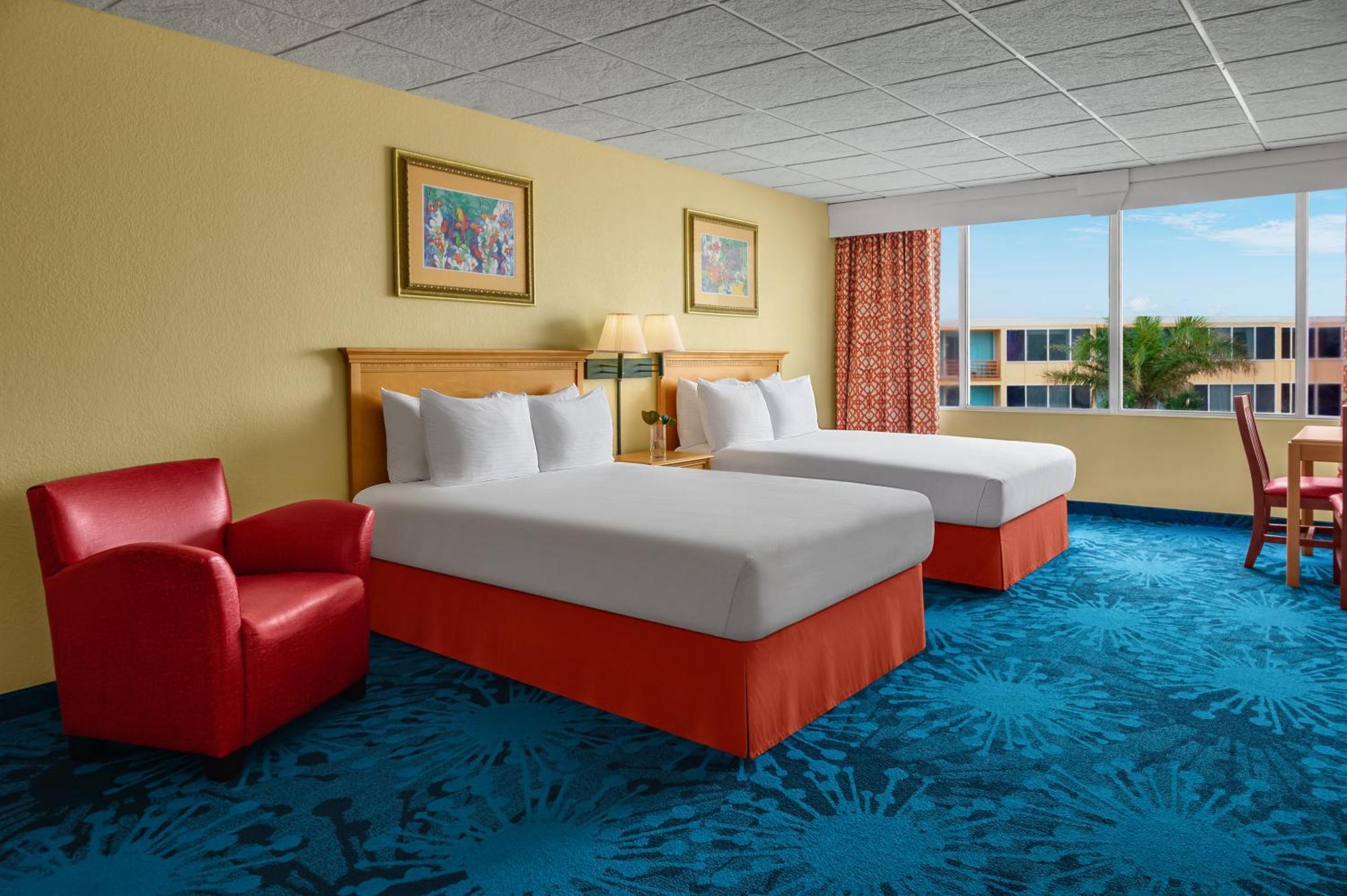 Dolphin Beach Resort St. Pete Beach Exteriör bild