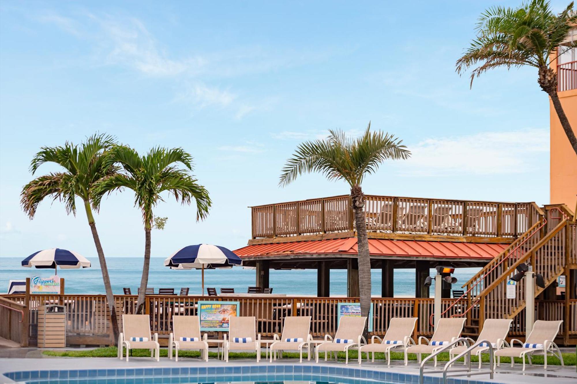 Dolphin Beach Resort St. Pete Beach Exteriör bild