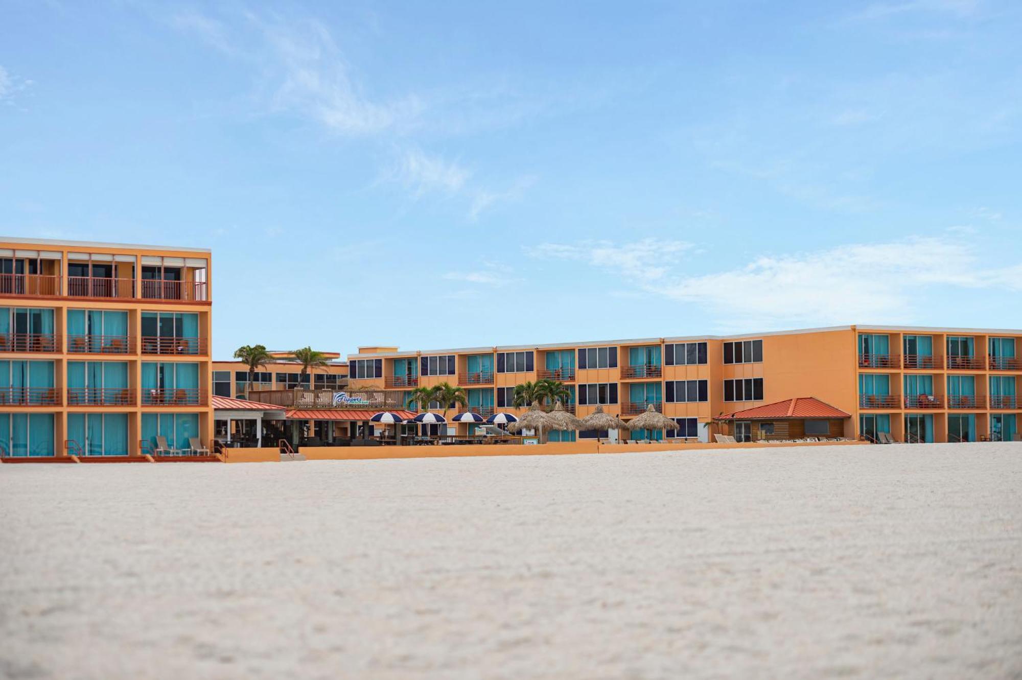 Dolphin Beach Resort St. Pete Beach Exteriör bild