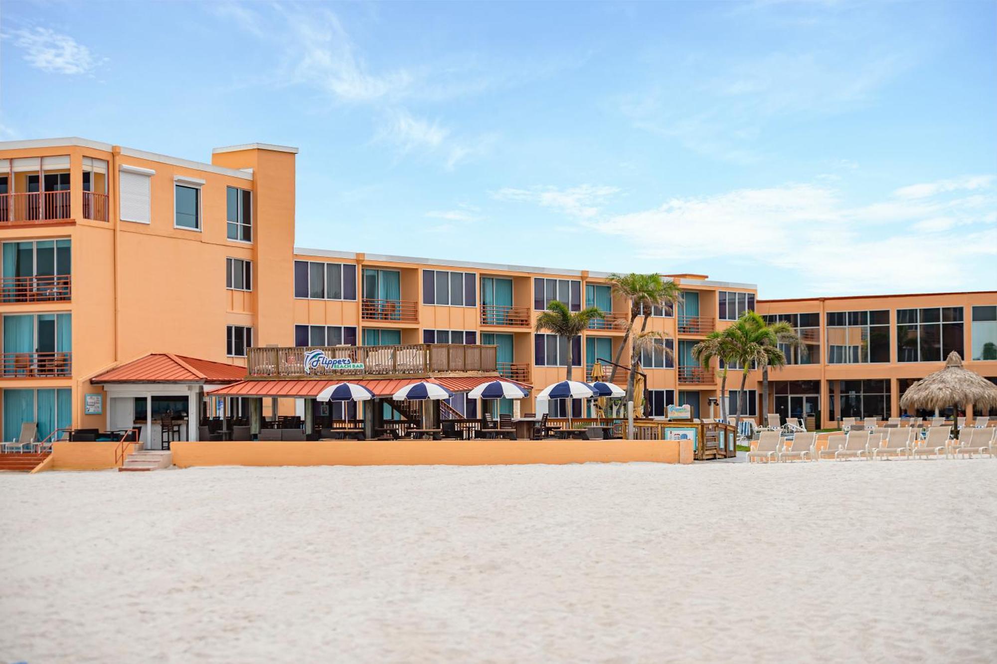 Dolphin Beach Resort St. Pete Beach Exteriör bild